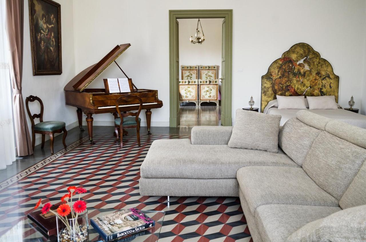 Don Giovanni Charme Apartment คาตาเนีย ภายนอก รูปภาพ