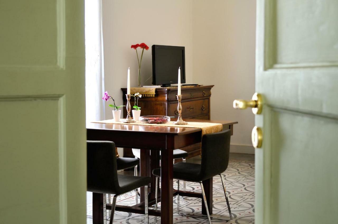 Don Giovanni Charme Apartment คาตาเนีย ภายนอก รูปภาพ